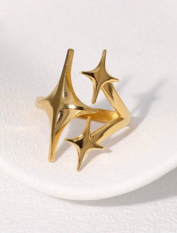 Sparkles ring