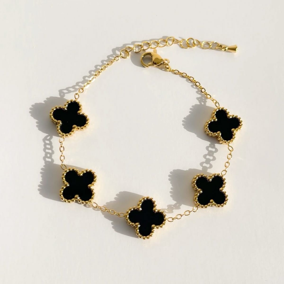 Black vanclef bracelet