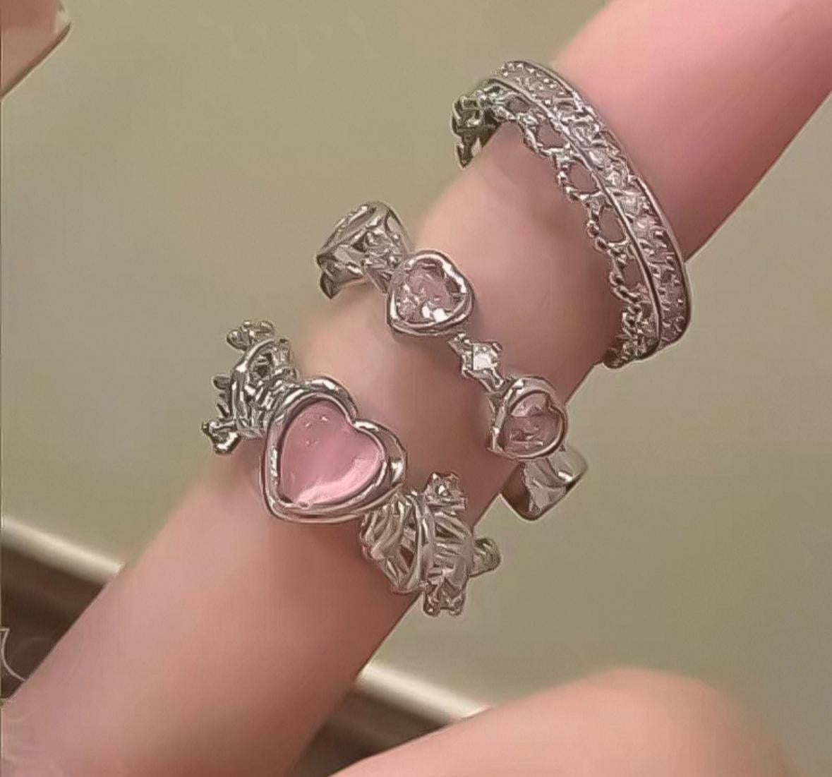 Silver rings set