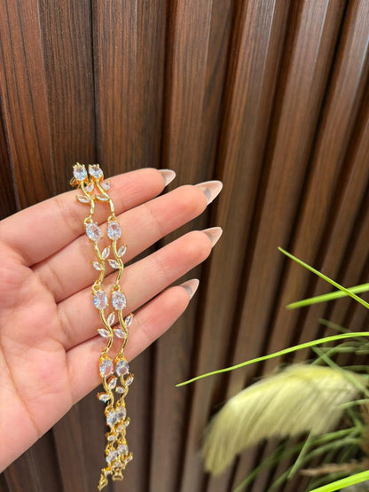 White tulip bracelet